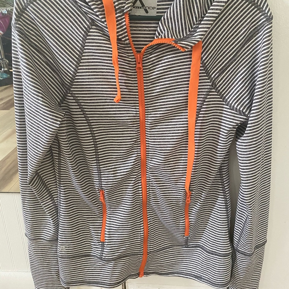 Workout jacket - Picture 2 of 6